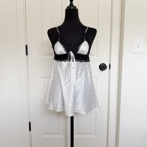 Deadstock 2011 Victoria's Secret Polka Dot Lace Babydoll Cami Top — Size Small